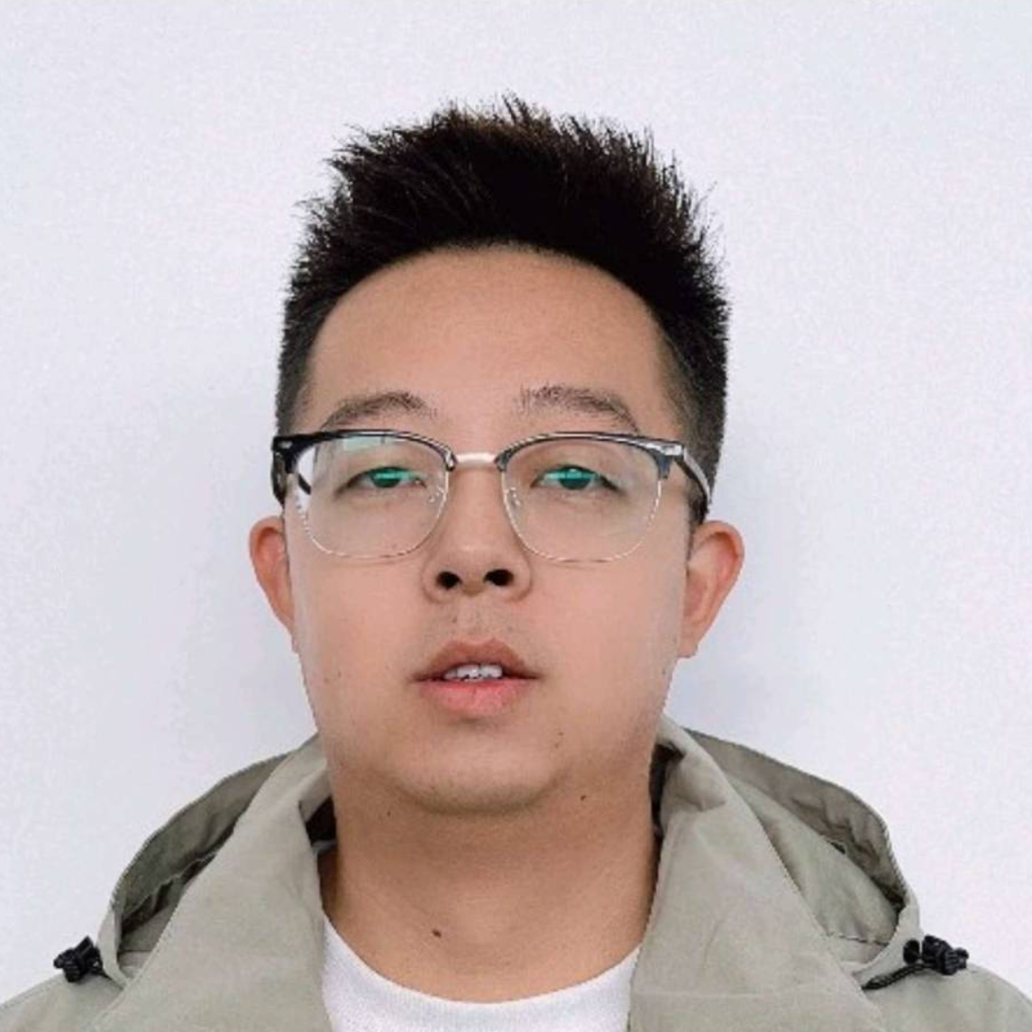 邱洪业
