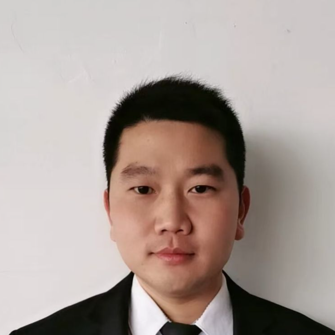 杨晨飞