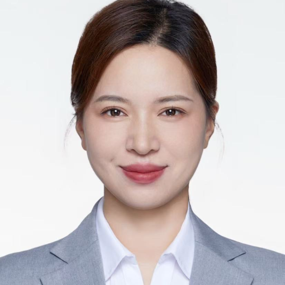 訾东霞