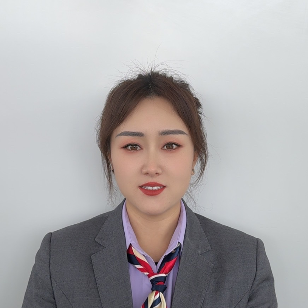 栾娜娜